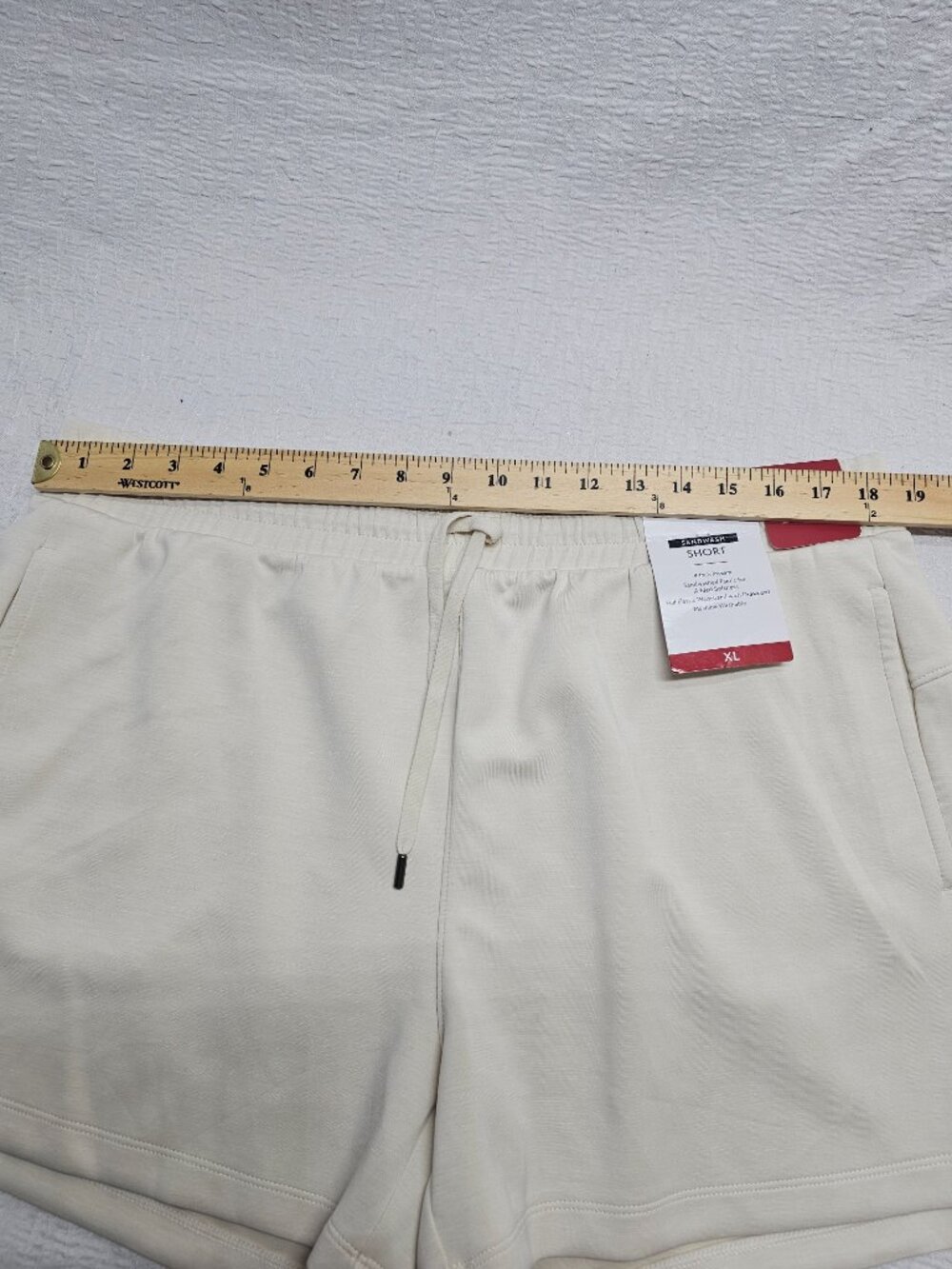Member's Mark Women's Full Elastic Waistband 4" Inseam Sandwash Short - Picture 4 of 8
